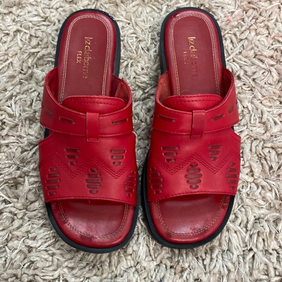 Liz Claiborne Sandals Flex red leather slip on casual beach summer comfort comfy - Picture 2 of 11